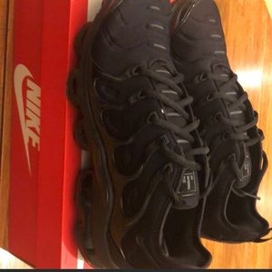 COPY - Nike vapormax all black size 10